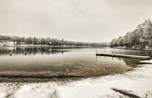 Hot Tub and Deck Pet-Friendly Poconos Getaway! - Foto 30