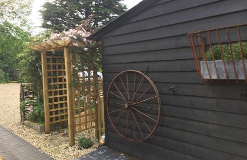 Luxury New Forest Barn, ideal for couples - Photo 63