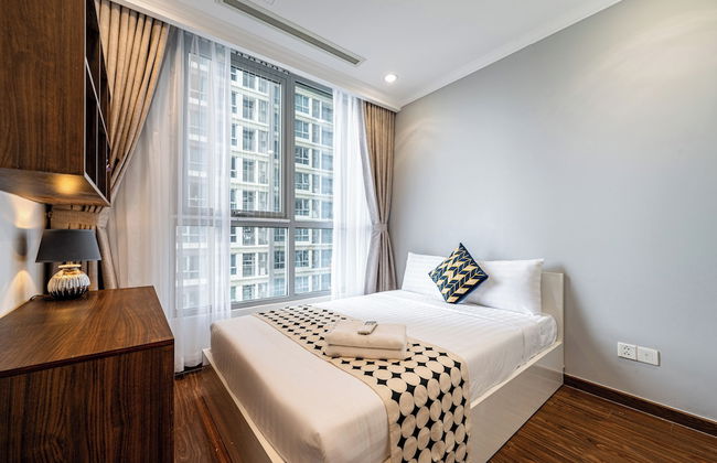 Vinhomes Cozy Apartment - Photo 40