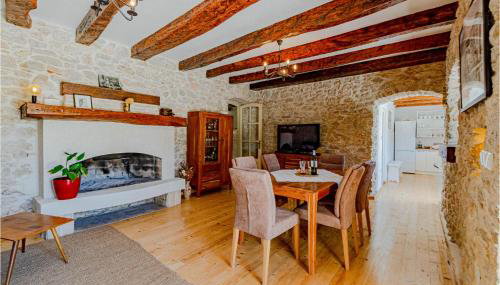 2 Bedroom Lovely Home In Blato - Foto 4