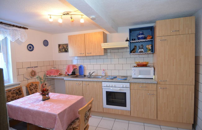 Holiday Home in Neustadt am Rennsteig With Pond - Foto 18