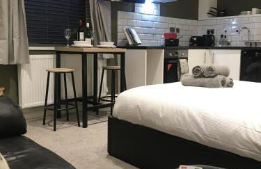 Contemporary 1 bed Studio for Comfy Stay in Wigan - Foto 9