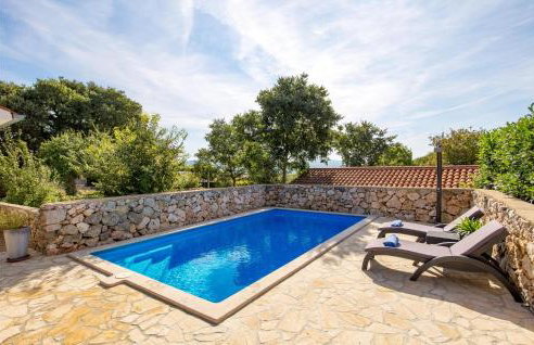 Nice Apartment In Garica With Wifi - Photo 9