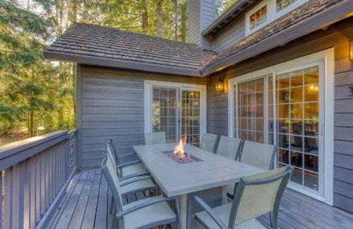 Lazy Bear Lodge · Spacious 6BR Lodge with Chef's Kitchen, Hot Tub, Golf Views and more - Foto 22