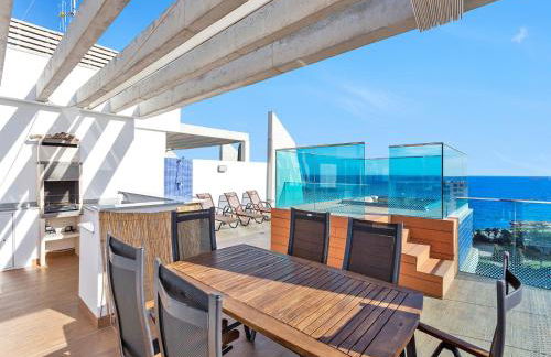 Luxury Penthouse with a Private Jacuzzi! - Foto 7