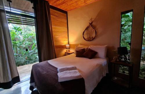 Casa jardim com ofurô - Chapada dos veadeiros - Foto 14