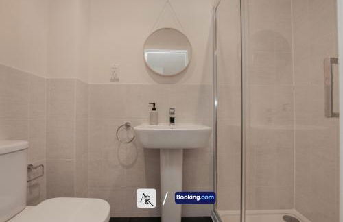 Luxury House By AR Properties Short Lets & Serviced Accommodation Colchester - Foto 22