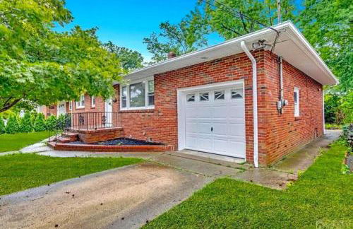 Peaceful 3BR House w Easy NYC Access in South River, NJ - Foto 12