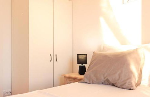 Five-Bedroom Holiday Home In Blato Na Cetini - Photo 23