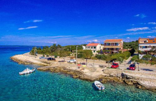 Apartments Ivan Sea View in Peaceful Lun - Photo 21