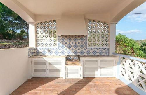 Spacious Villa Swimming Pool by HostWise - Foto 18