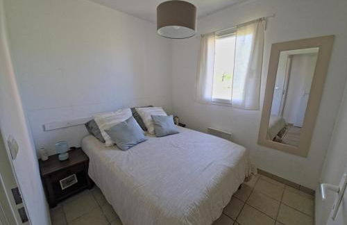 Appartement 4-6 personnes à Prayssac - résidence avec Piscine - Foto 8