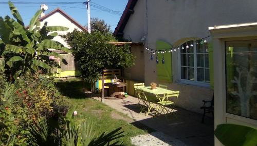 Maison proche de la Loire Fourchambault - Foto 3, Garden