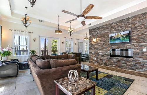 Urban Condos with Spacious Rooms & Amenities - Foto 34