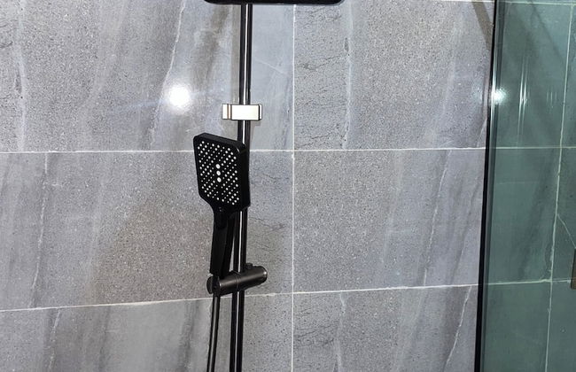 Aaron's Place Luxury Apartments & Rooms - Photo 59