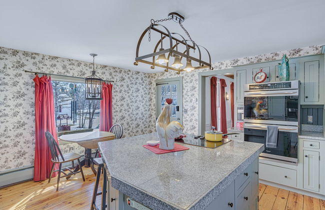 Riverside Charm - Photo 2