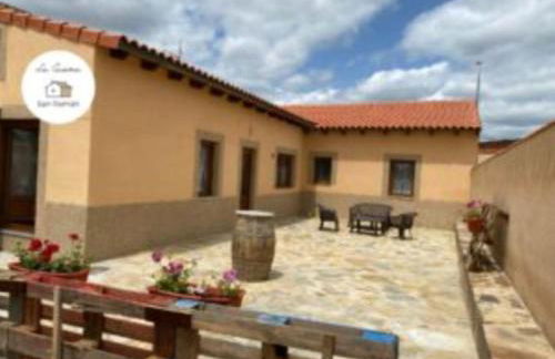 La Casina en San Román de la Vega - Foto 1