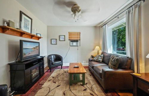 Cozy Green Cottage Coeur d' Alene ID - Foto 17