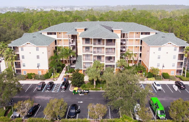 Tropical 2 BDR Condo in Brand New Resort Community - Foto 50