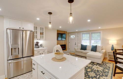 3 Mi to Minute Man NHP Summer St Retreat and Deck - Foto 9