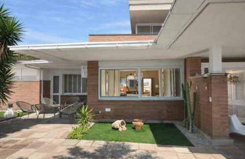 VILLA BRANDO - Exclusive 9-Guests Villa near Sabaudia, with Garden & Bikes - Foto 8