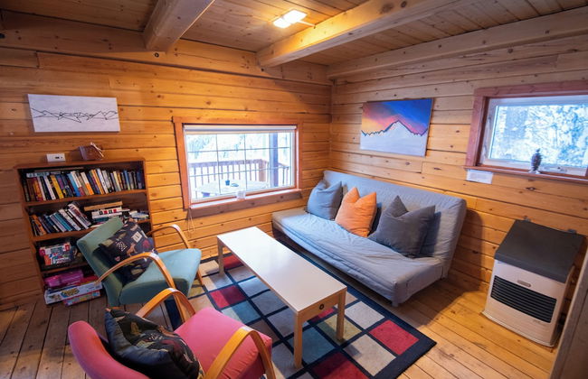 Little Atlin Lodge - Photo 17