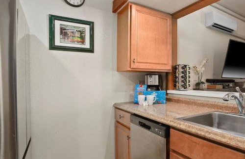 Poipu Beach Condo with AC and Pool - Foto 10