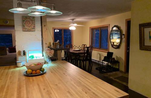 Secluded Farmhouse Near Okemo, Bromley, Sunapee - Foto 8