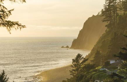 The Purcell House by Avantstay Surrounded in Lush Greenery w/ Large Yard & Ocean Views - Foto 94