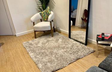 Charming 6 Bed Flat in Bedminster - Sleeps 8 - Foto 1