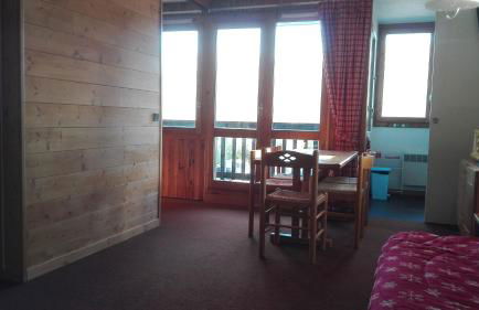 Appartement 5 personnes une chambre proche pistes balcon vue montagne Draps et serviettes non fournis Ménage à réaliser par le locataire - Foto 1