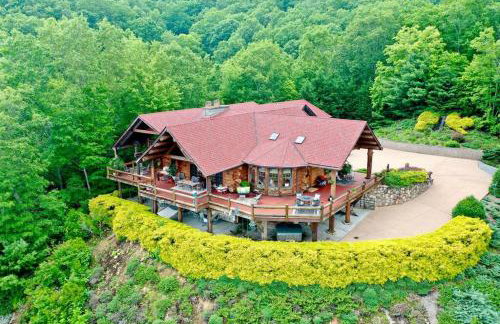 LUXURIOUS TN Mtn Lodge- Sleeps 22+, Hiking & Lake - Photo 31