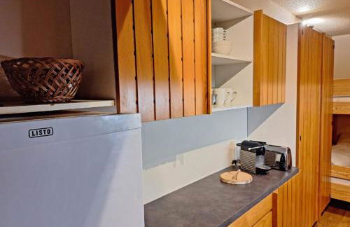 Cozy apartment with balcony and pool - Photo 8