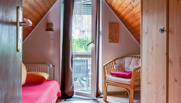 Rustic Holiday Home With Balcony - Foto 4, Zimmer