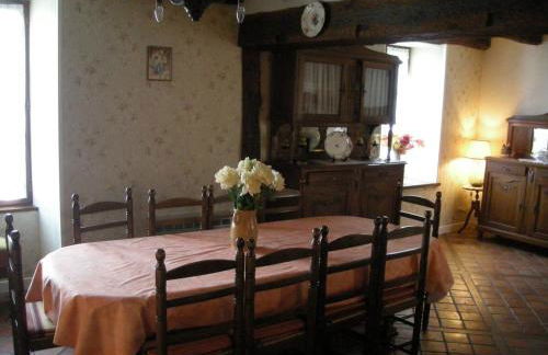 Maison rustique avec salle de jeux, jardin, 5 chambres près du Zoo de Beauval - FR-1-591-34 - Photo 7