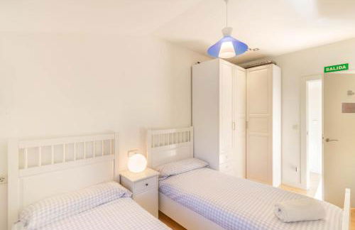 Espectacular casa de diseño con piscina en Navarra - Foto 32