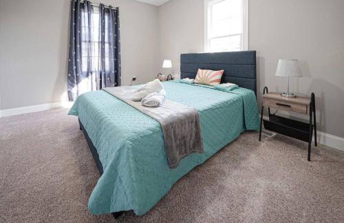 Delightful airy remodeled 1 1 Elsas - Photo 17