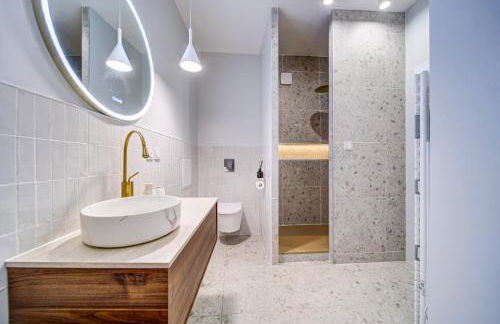 Hôtel Metz mon amour, un séjour à 200m de la cathédrale ! Classé 3 étoiles ! - Foto 18