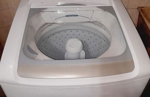 APTO - 1,3 km da AFONSO PENA - 3 quartos com ar condicionado - Foto 23