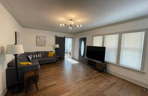 Charming Retreat 5 Min to Tims Ford Lake Sleeps 8 - Foto 12