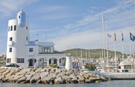 Penthouse Majestic Costa Golf Casares - Photo 27