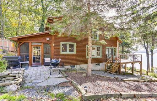 Huge Waterfront Home with Dock on Lake Wallenpaupack - Foto 39