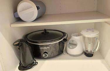 5 Mins from beach and has pool, hot tub, games, pet friendly - Foto 54