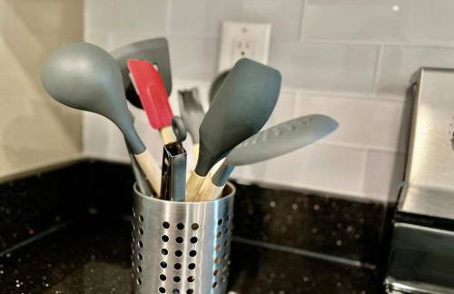 404 Rose in the city 1 BD living room in center city - Foto 21