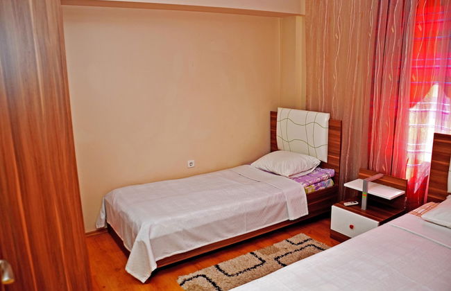 Sultan Homes Apartments - Photo 6