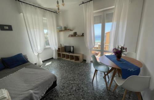 2-bedroom sunny sea view with balcony, La Casa Di Christine - Foto 25