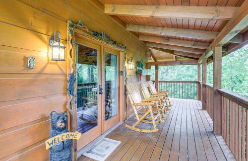 Sevierville Cabin with Wraparound Deck and Lake Access - Foto 23