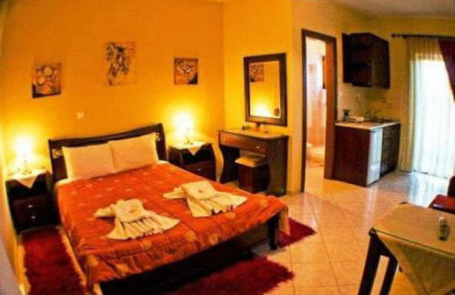 Orama Hotel - Serene Lake Plastira Retreat with Stunning Views - Photo 26