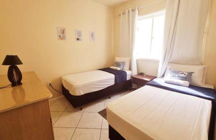 Residencial Cristina's-Apartamentos de 2-3 Quartos equipados com WiFi Garagem-Excelente Localização - Photo 21