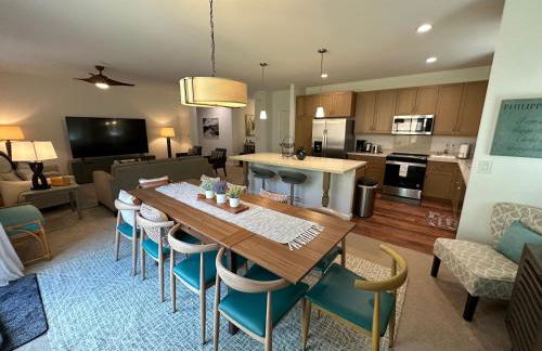 New Tropical Island Ohana near Beach with community Pool Spa Gym PingPong and more - Foto 9